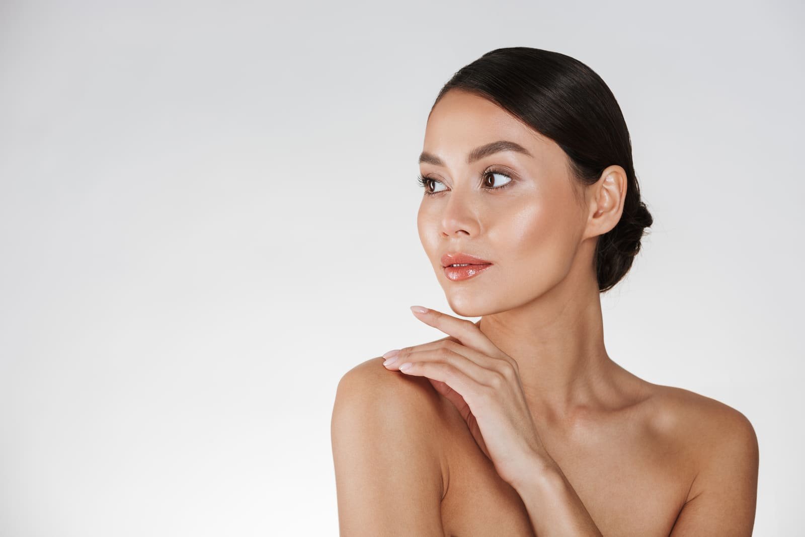 Cos'è la Medicina Estetica? Una Guida Completa alla Bellezza Naturale